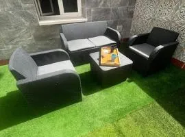 Apartamento céntrico con terraza EBI02919