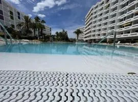 Apartamento con terraza piscina playa sol