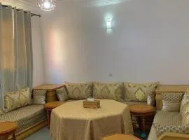Cozy, Family-Friendly Apartment near Medina & Beach