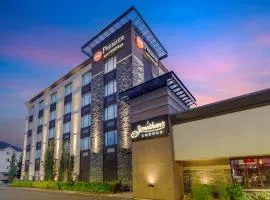Best Western Premier Denham Inn & Suites