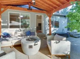 Beautiful Pet-Friendly Washougal Home with Fire Pit!