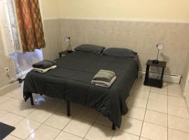 Private 1-bedroom apartment only 15 minutes to New York City Manhattan, hotel in Union City
