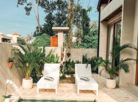 Fujiyama House Bali, hotel v destinaci Tumbak Bayuh
