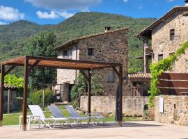 El Niu Casa Rural, country house in Montagut