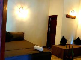 Luxury Apartment with a Rustic Kitchen, lavprishotell i Galle