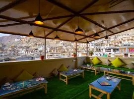 LeHostel