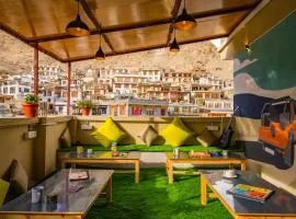 LeHostel