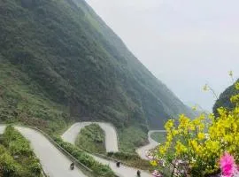Local Ha Giang Hostel