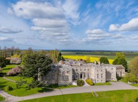 Hazlewood Castle & Spa, country house di Tadcaster