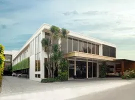 Lunara Home Living by Daphna Management