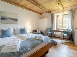 Chesa-Strimer - Studio, hotel de luxo em La Punt-Chamues-ch