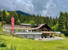 Sweet Cherry - Boutique & Guesthouse Tyrol, hotel v destinaci Innsbruck