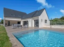 Piscine - 10 personnes - 100m de la plage