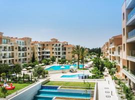 Elysia Park Apartments