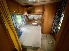 Dębki przyczepa kempingowa Fendt