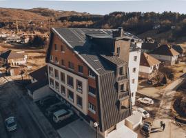 Studio 2 Modern Mountain 2