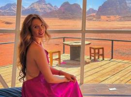 Rum Mere luxury camp, apartament cu servicii hoteliere din Wadi Rum