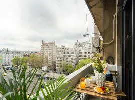 Intercontinental Luxury Studio