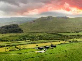 OAKWOOD GLAMPING Mourne Mountains