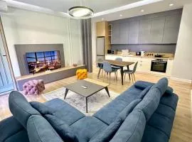 Denis Luxury Apartment Delijorgji