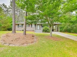 Pinehurst Home with Deck Less Than 2 Mi to Golf Course!
