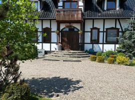 Pokoje gościnne nad morzem, hótel í Bobolin