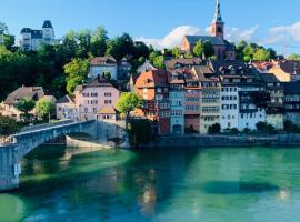 Wohnung im Altstadthaus am Rhein, khách sạn ở Laufenburg