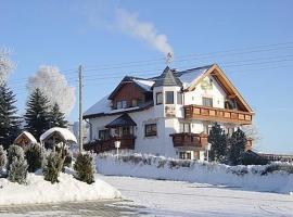 Hotel Alpenhof، فندق في Markneukirchen