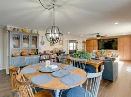 4 Mi to Port Charlotte Beach Park Gem with Pool