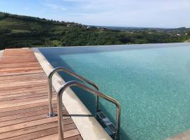 Enam Room、Kojskoのホテル