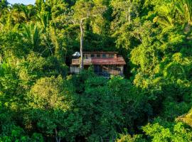 Ian Anderson Caves Branch Jungle Lodge, hotel en Belmopán