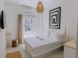 HERCULES LUXURY LIVING, hotel v destinaci Nausa