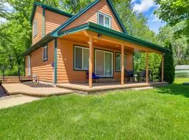 Brooklyn Cottage with Dock - Steps To Wamplers Lake!