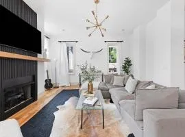 The White House - Hot Tub 1 mile to Broadway