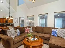 Lakeshore Retreat