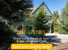 TheDragon's Den Mega Cabin Sleeps 12, hotel v destinaci Lake Arrowhead