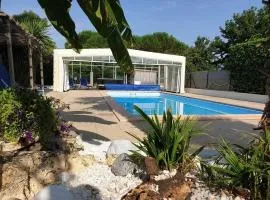 Maison de charme à Meursac avec piscine