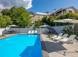Apartman Aria - Villa Oleandar, ξενοδοχείο σε Ičići