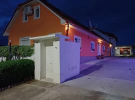 Casa Marinela: Băile Felix şehrinde bir kiralık sahil evi