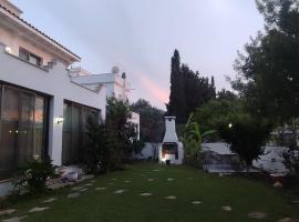 Villamuz, acomoda&ccedil;&atilde;o com cozinha em Yalıkavak