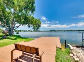 5 Mi to Busch Gardens Tampa Bay Villa with Pool!