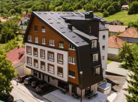 MODERN MOUNTAIN II, apartment in Kolašin