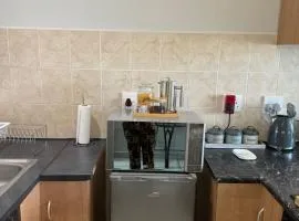 The Silhouette - Paarl - Self Catering Apartment