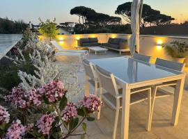 Fregene Tiny house close to the sea, hotel v destinaci Fregene
