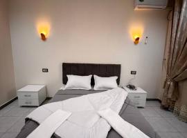 Hotel El Oued, hotel v destinaci Tiksebt