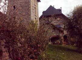 Casa Rural Fontamil, hotel romántico en Gistaín