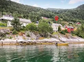 3 Bedroom Nice Home In Valldal