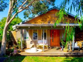 Margaret Retreat Pet Friendly Unit, five-star hotel in Margaret River Town