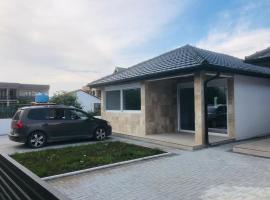 Bungalow Cleo, hotel v destinaci Donji Štoj