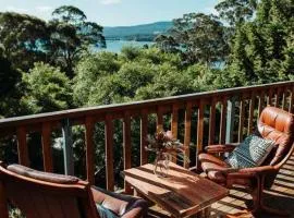 Kelp Cabin intimate, calm and restful